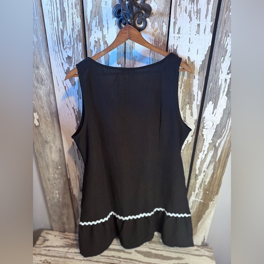 Swimsuit Coverup Size Medium with White Zigzag Trim NWT - Picture 6 of 6